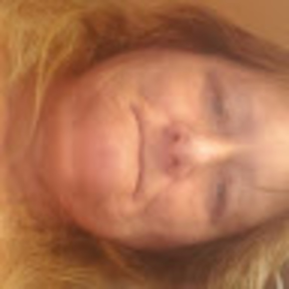 Meet your Posher, Adrienne - Picture 1 of 1